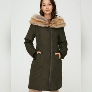 Aritzia | Babaton | Gilligan Parka in Olive Green Size S